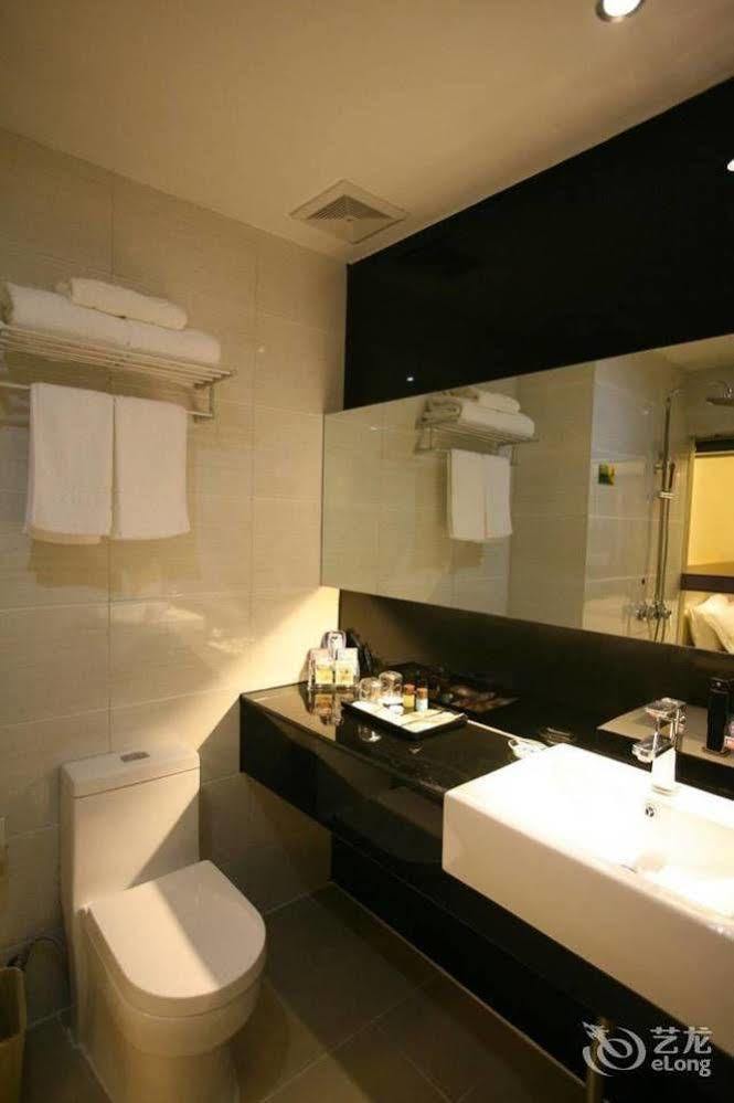 Bella Ingenious Hotel Dongying Buitenkant foto